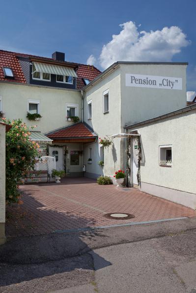 Pension "City" Oschatz Esterno foto